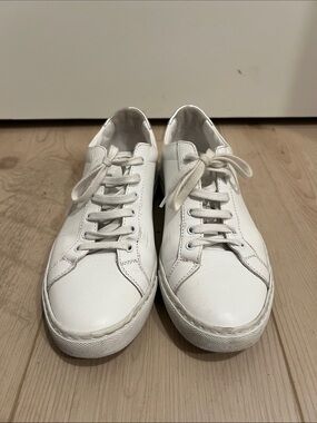 Common Projects White Leather Sneakers with Silver Heel Tab